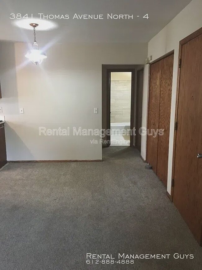 Photo - 3841 N Thomas Ave Unit 1