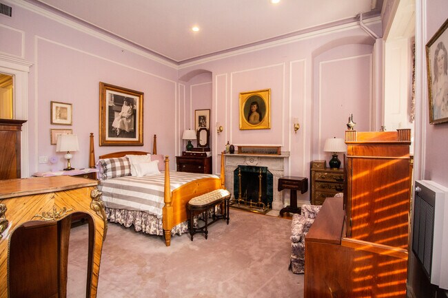 Photo - 290 Beacon St Unit 3B