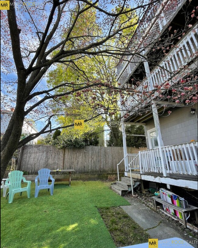 Photo - 14 Dow St