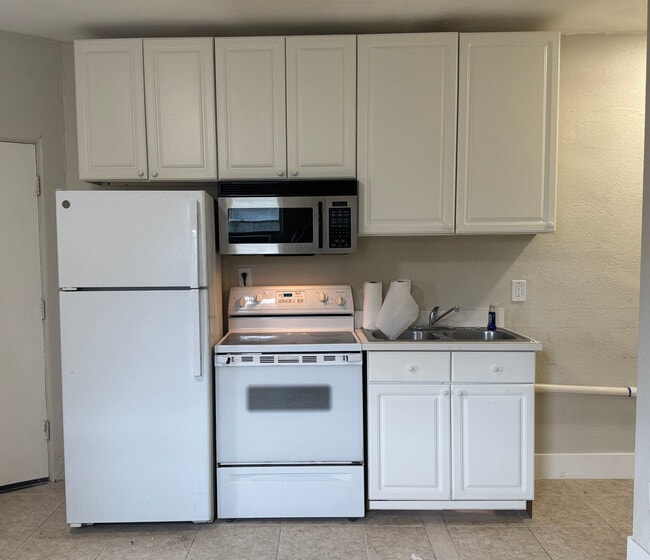 Photo - 5309 Andrus Ave