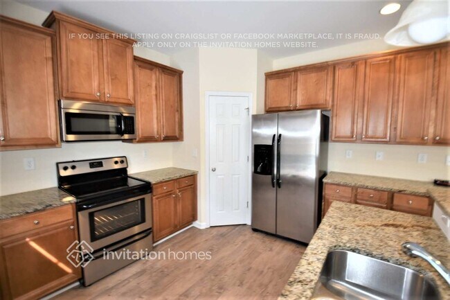 Photo - 5519 Chatham Cir NW