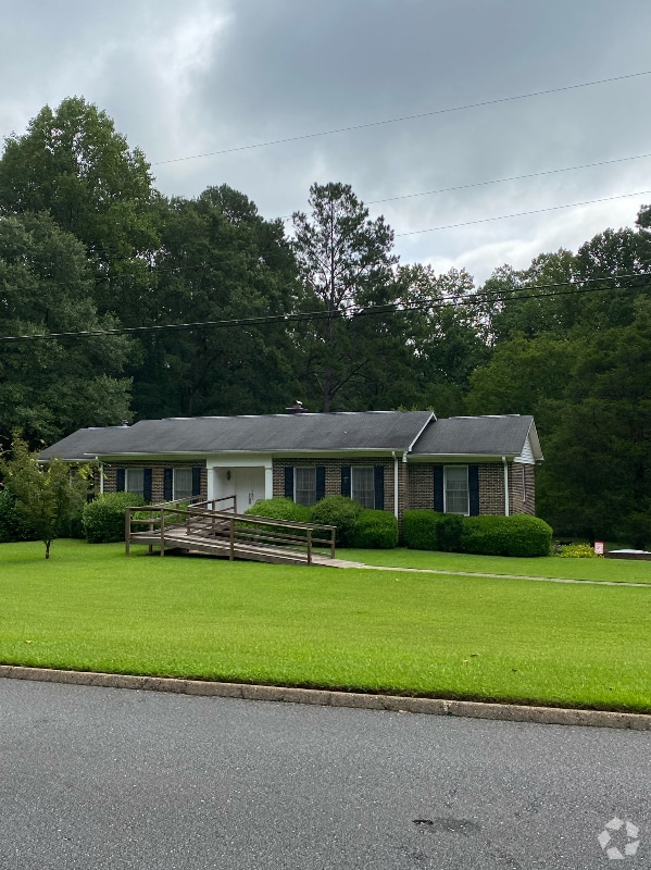 Building Photo - 2832 Dobbs Rd Rental