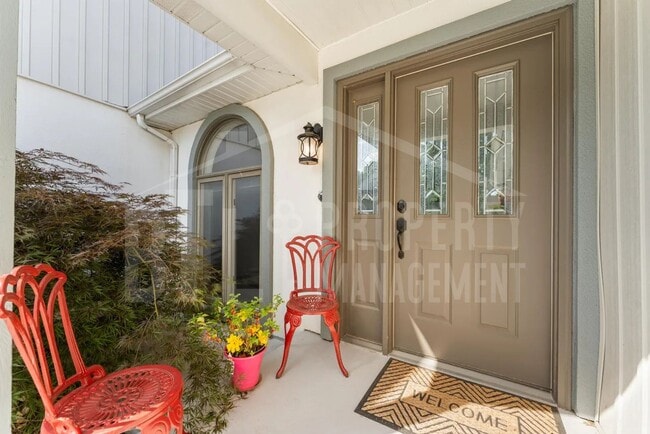 Photo - Beautifully updated 4-bedroom, 3-bath duplex in Branson!