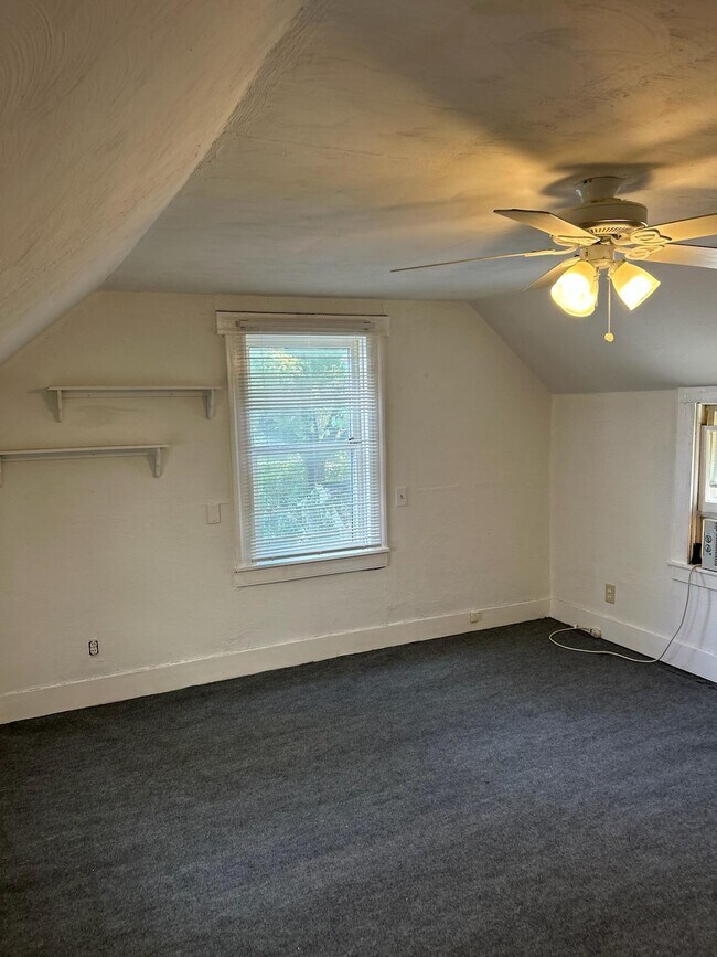 7058 Mitchell Ave Townhome For Rent in Richmond Heights, MO