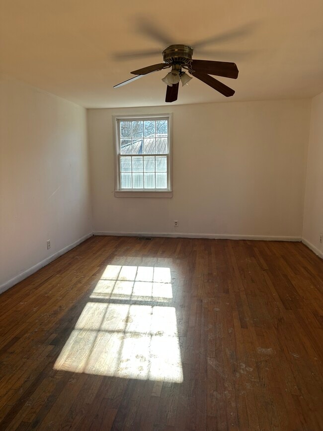 Photo - 3216 7th Ave N