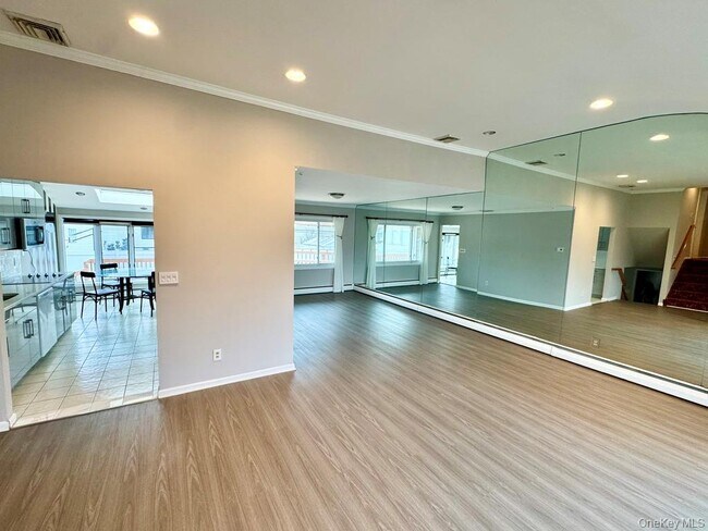 Photo - 27 Fortune Ln