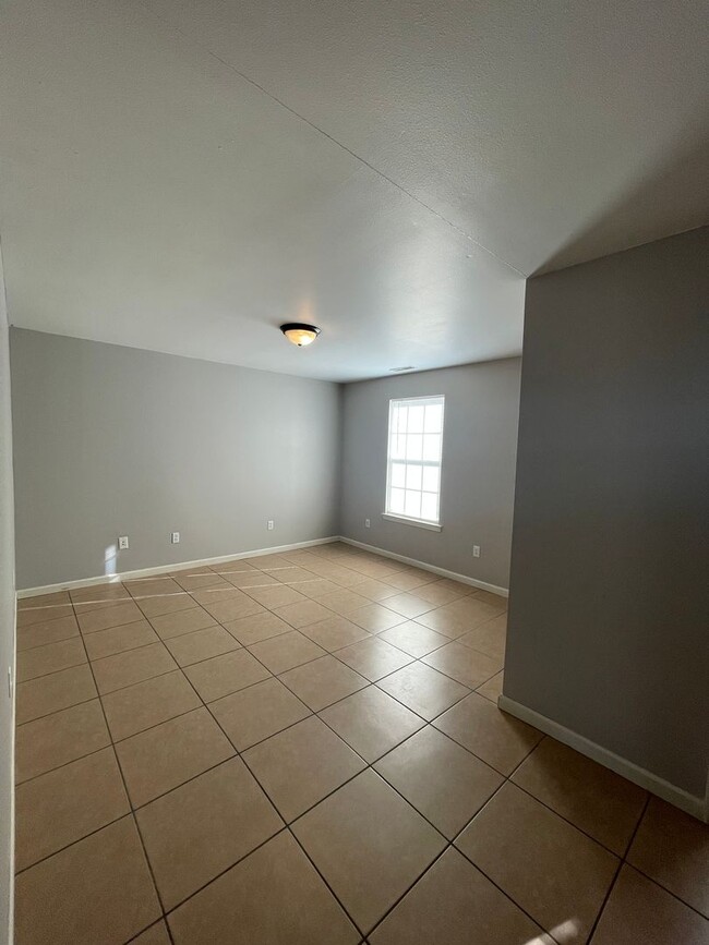 Photo - Pemiscot Town Homes Unit 1745