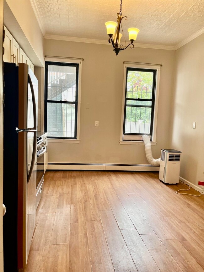 Photo - 512 21st St Unidad 1