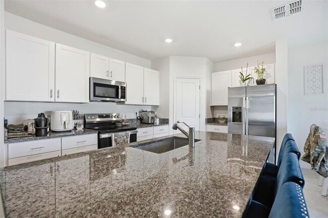 Photo - 13712 Newbridge St