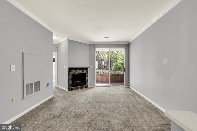 Building Photo - 12909 Alton Square Unit 102