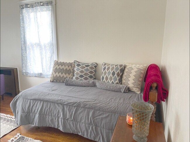 Photo - 734 Riverside Dr Unidad 1R