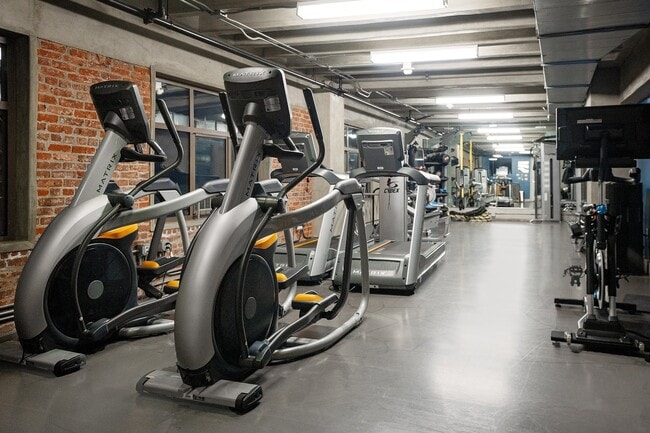 Rooftop fitness center