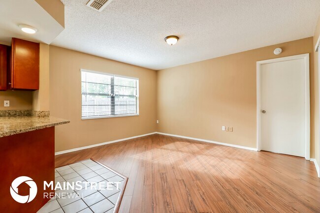 Photo - 8373 Camphor Dr