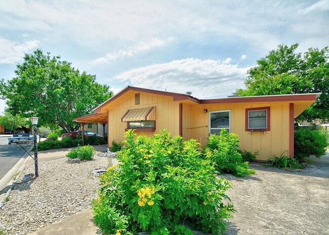 Photo - 111 Arizona Ash Dr Casa