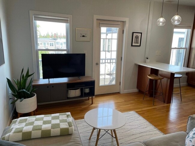 Photo - 258 Everett St Unit #1