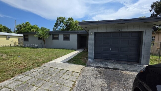 Building Photo - 1514 NW 11th St