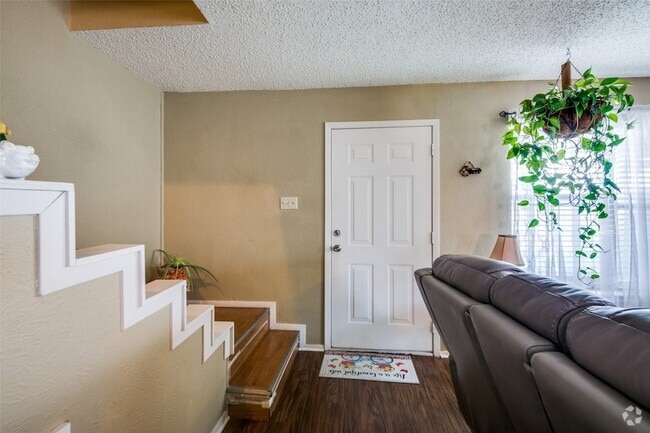 Building Photo - 3309 Fallmeadow St Rental