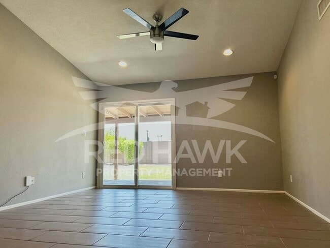 Photo - 809 W Peralta Ave