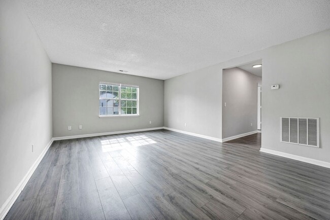 Photo - Rose Hill Garden Apartments