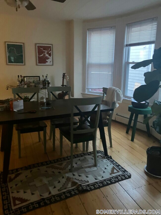 Photo - 547 Broadway Unidad 1