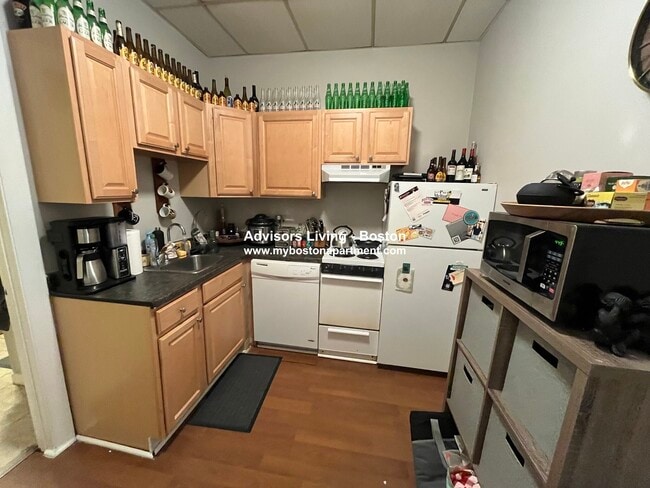 Photo - 47 Bay State Rd