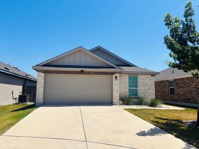 Building Photo - 1311 Henry David Dr