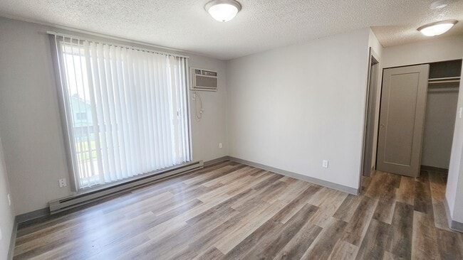Maverick Apartments