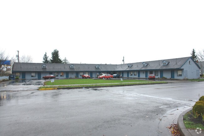 Photo - Washington Street Studio Apartments