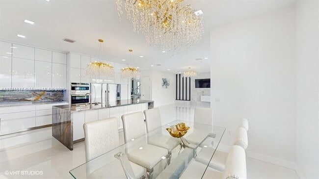 Photo - 8350 Royal County Down Rd