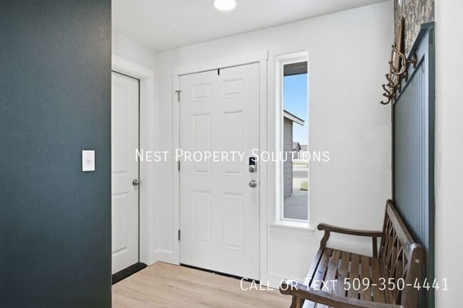 Photo - 207 N Paxson Dr