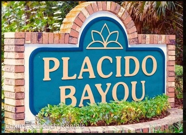 Building Photo - Placido Bayou 2/2 condo