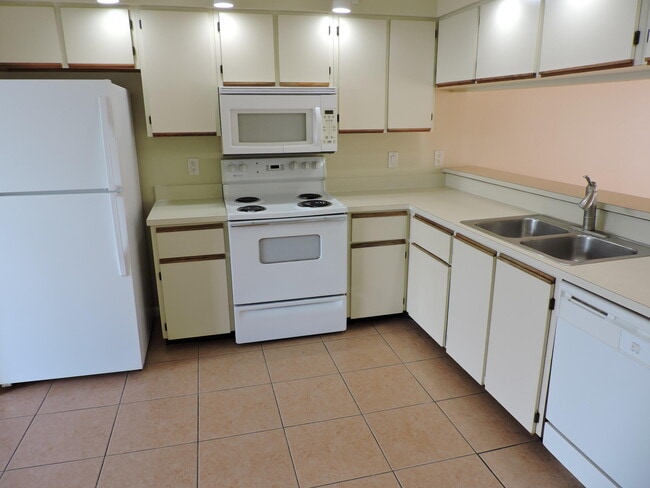 Photo - 6239 Riverwalk Ln