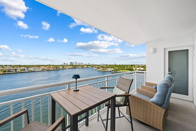 Building Photo - 511 Bayshore Dr Unit 603