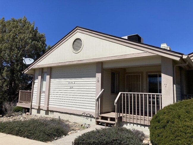 Building Photo - 3175 Shoshone Dr Unit 3175 Shoshone Dr  2-E