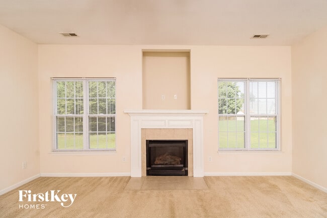 Photo - 2309 Glen Cove Way