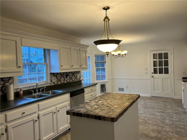 Photo - 1190 Haverhill Trail