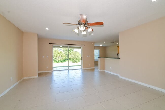 Photo - 1239 Juniper Hammock St