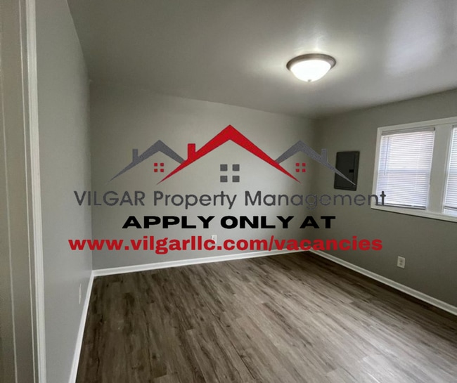 Photo - 4855 White Oak Ave Unit 3 Rear house