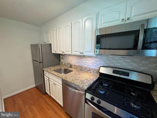 Photo - 6500 Boulevard View Unit A1