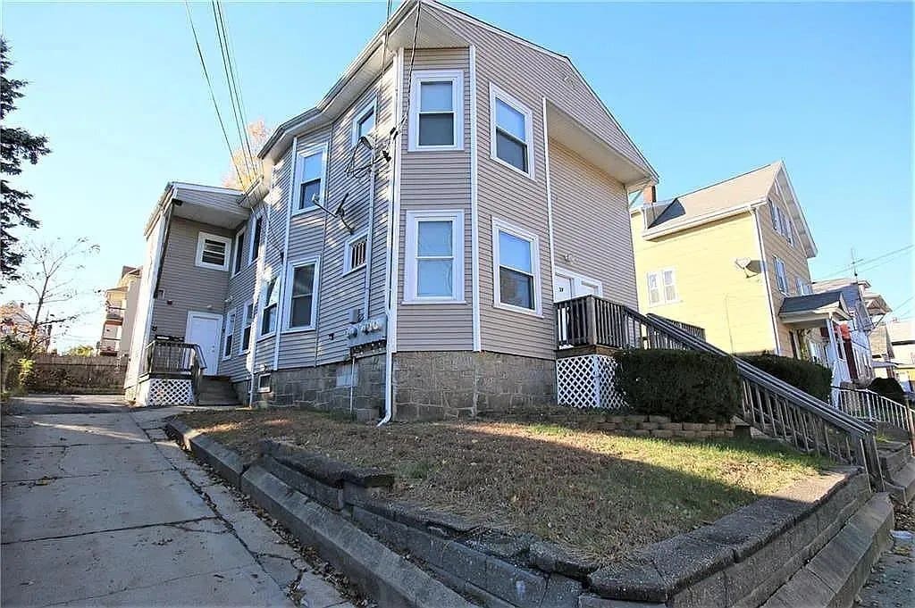 Photo - 102 1st Ave Unidad 2R