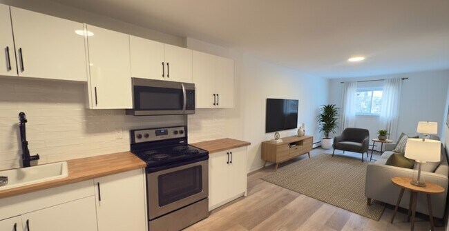 Photo - 187 Church St Unit 8