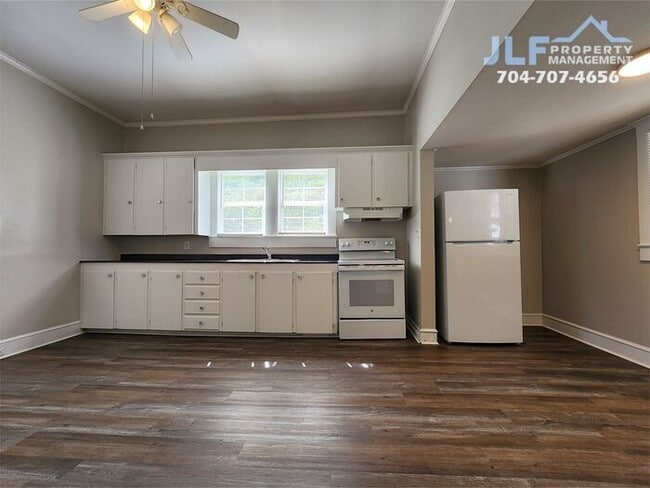 Photo - Cute 2 Bed/1 Bath Ranch in Downtown Kannapolis!