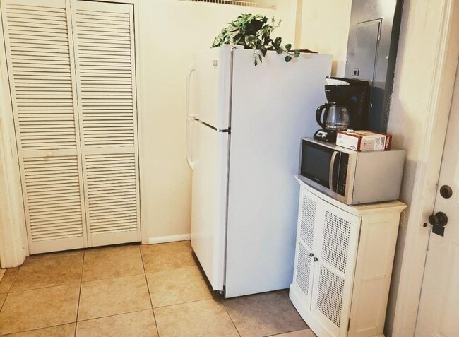 Photo - 1405 SE 14th Terrace