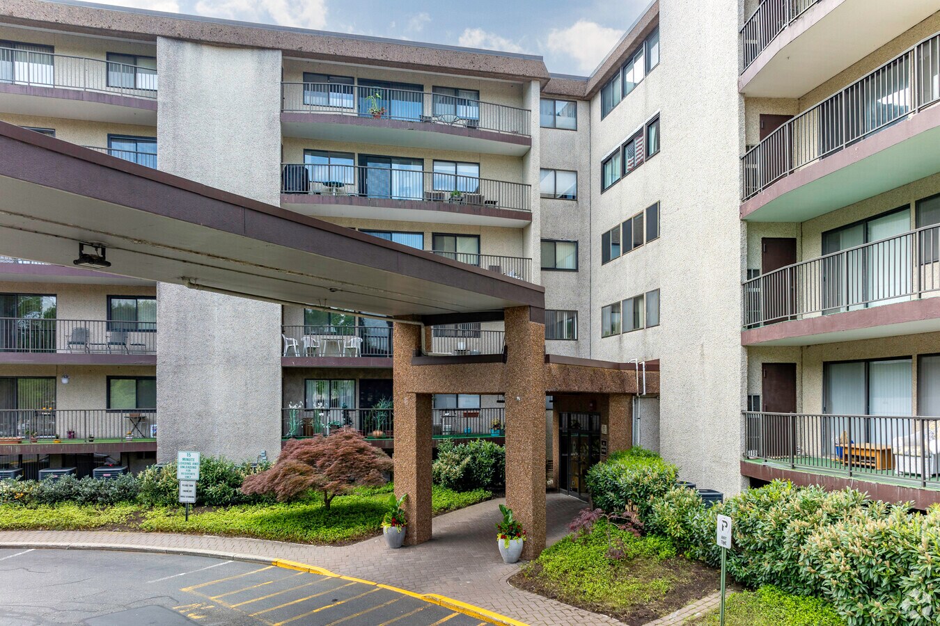 Entrance - Rivervale at Holiday Farm