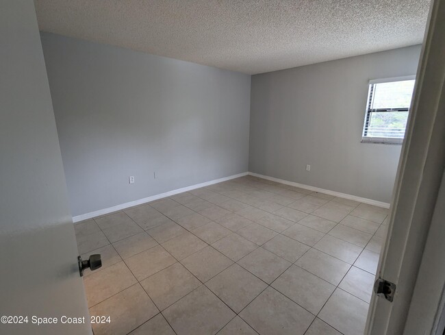 1051 Clearmont St NE Unit 202