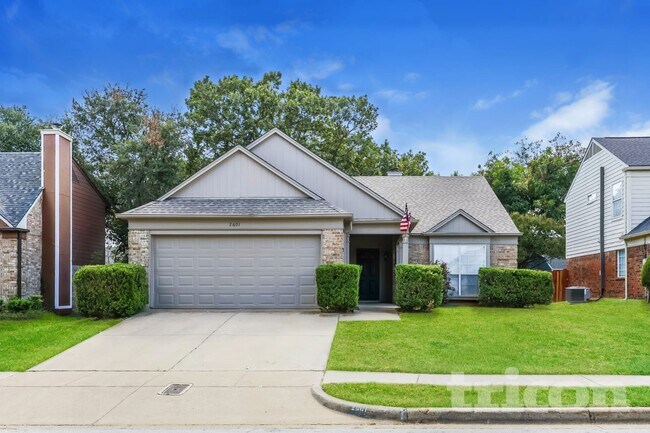 Building Photo - 2601 Country Creek Ln