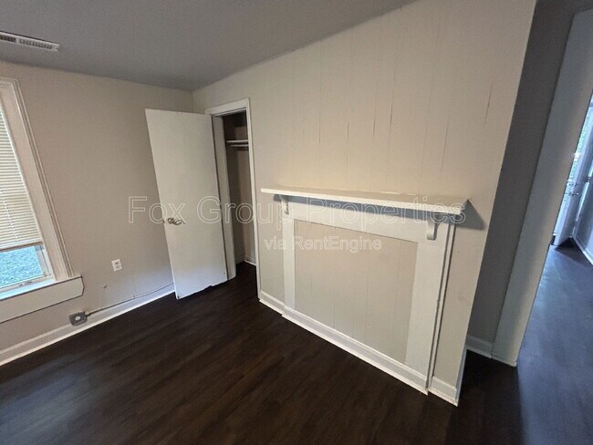 Photo - 1612 N McFarland St