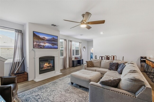 Photo - 1540 Princeton Dr