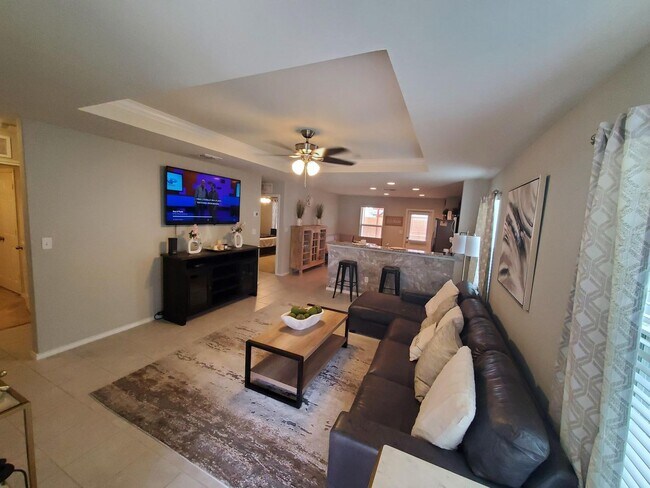 Photo - 12018 Silver Lgt