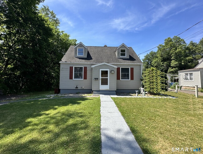 Building Photo - 225 Battis Rd